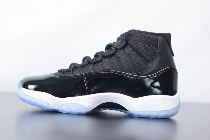 Air Jordan 11 Retro