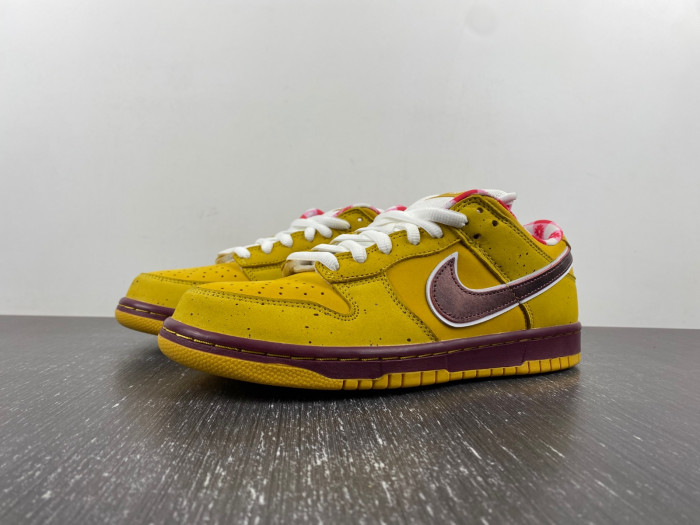 OFW C/O VIRGIL ABLOH Out Of Office OOO Low Tops