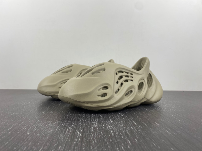 adidas Yeezy Foam RNR Stone Salt Men