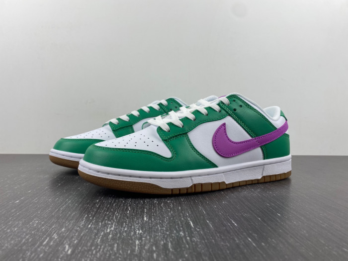 Wmns Dunk Low