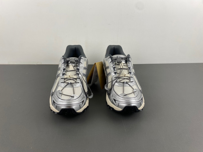 ASICS Gel-Kahana TR V4