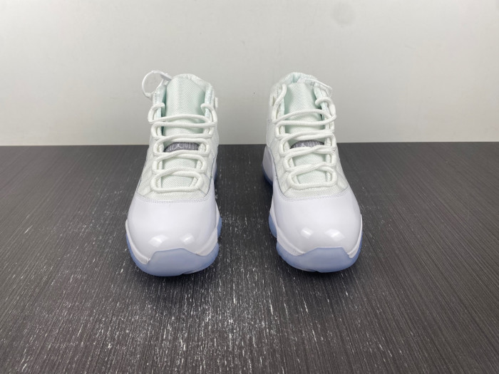 Air Jordan 11 Retro