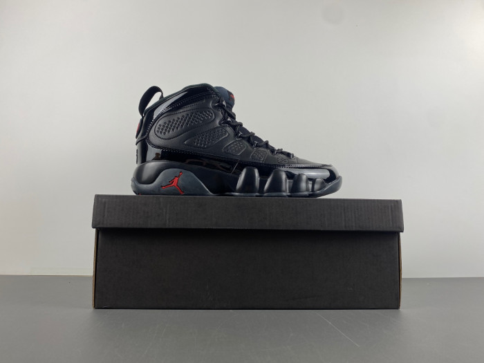 Air Jordan 9 Retro