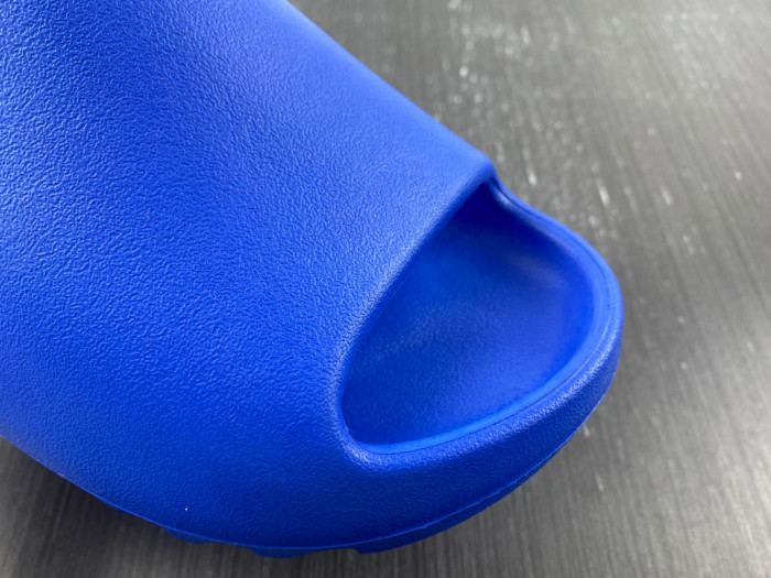 adidas Yeezy Slide Azure Blue ID4133