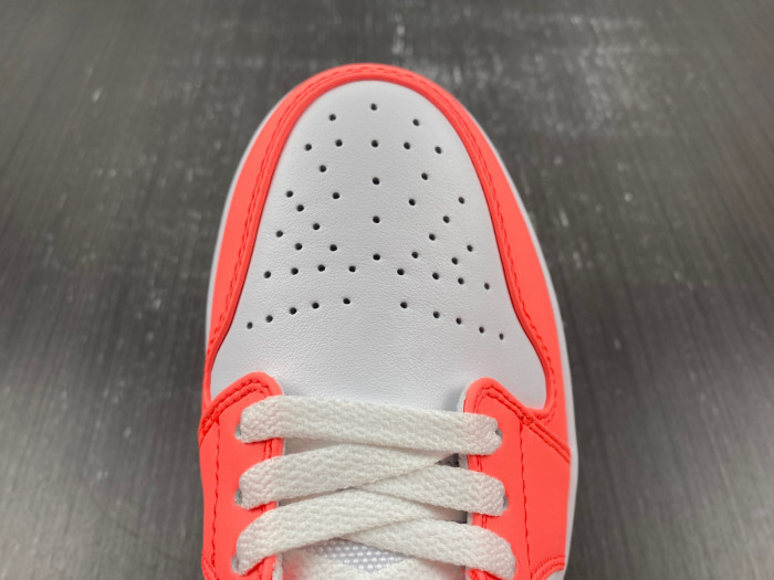 Air Jordan 1 Low SE