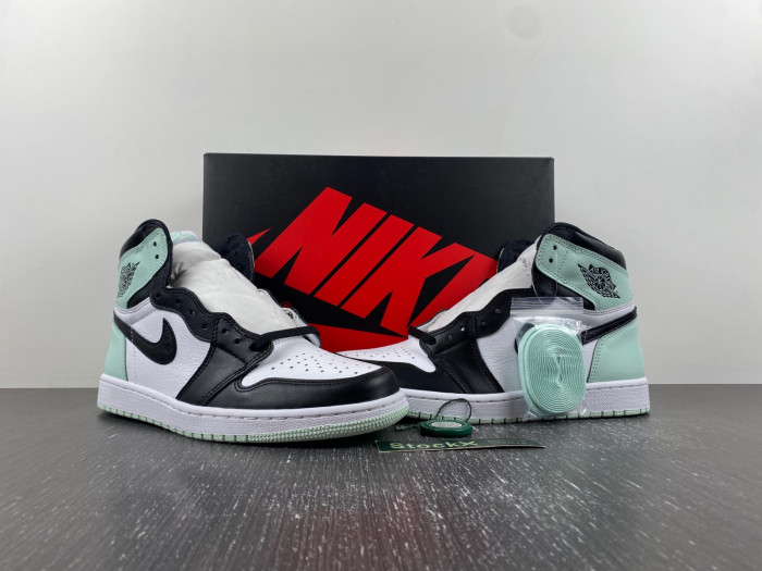 Air Jordan 1 Retro High OG NRG