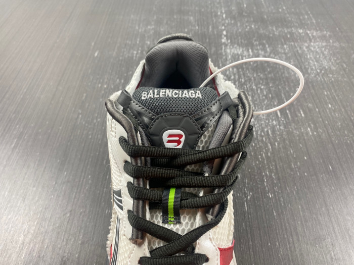 BALCIA RUNNER SNEAKER