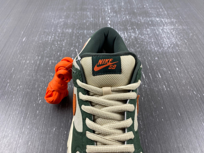 Nike Dunk Low Pro SB