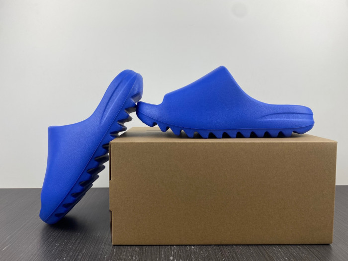 adidas Yeezy Slide Azure Blue ID4133