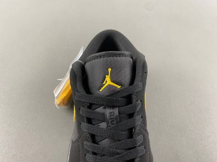 Air Jordan 1 Low