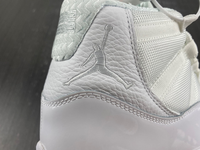 Air Jordan 11 Retro