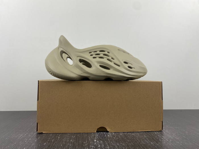 adidas Yeezy Foam RNR Stone Salt Men