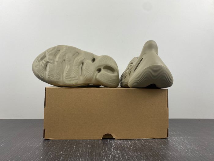 adidas Yeezy Foam RNR Stone Salt Men