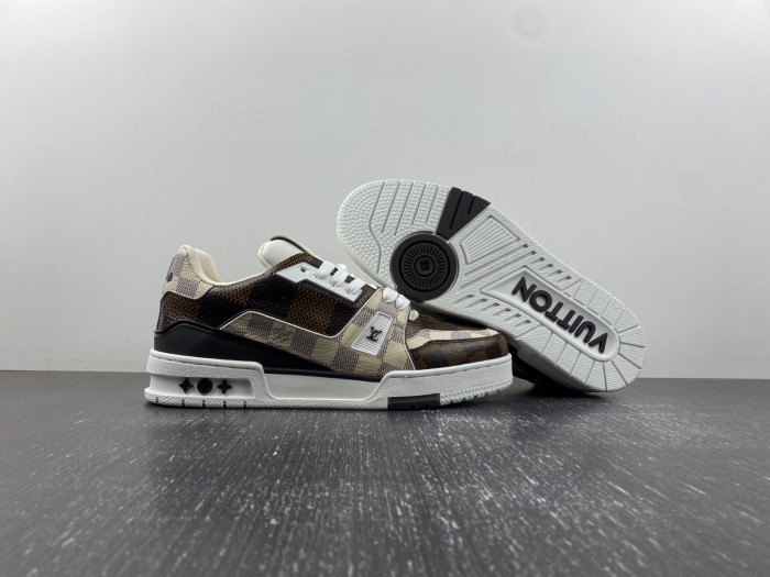 LUSV SNEAKERS