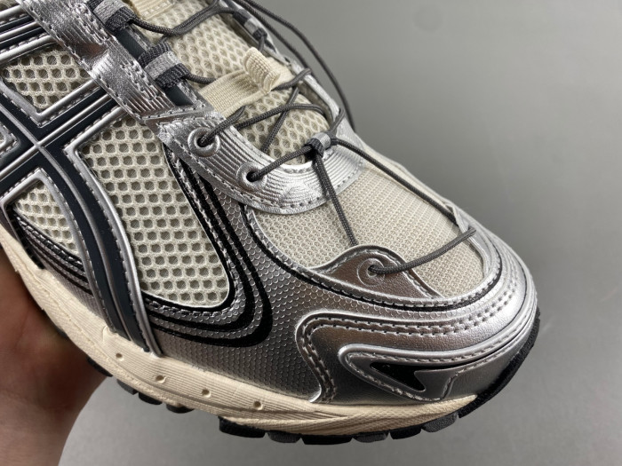 ASICS Gel-Kahana TR V4