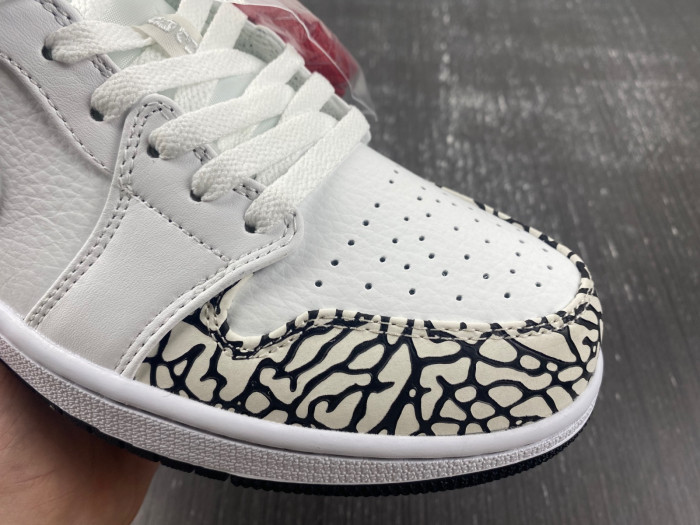 Air Jordan 1 Phat Low