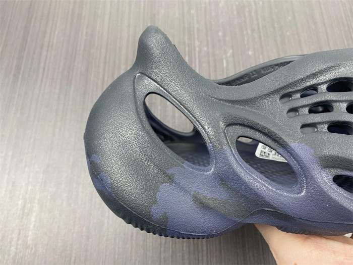 KIDS Adidas Yeezy Foam RNNR Mineral Blue GX8506