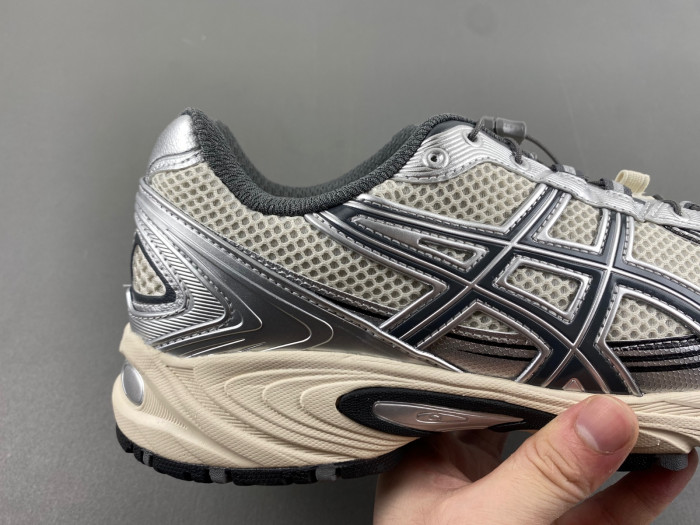 ASICS Gel-Kahana TR V4
