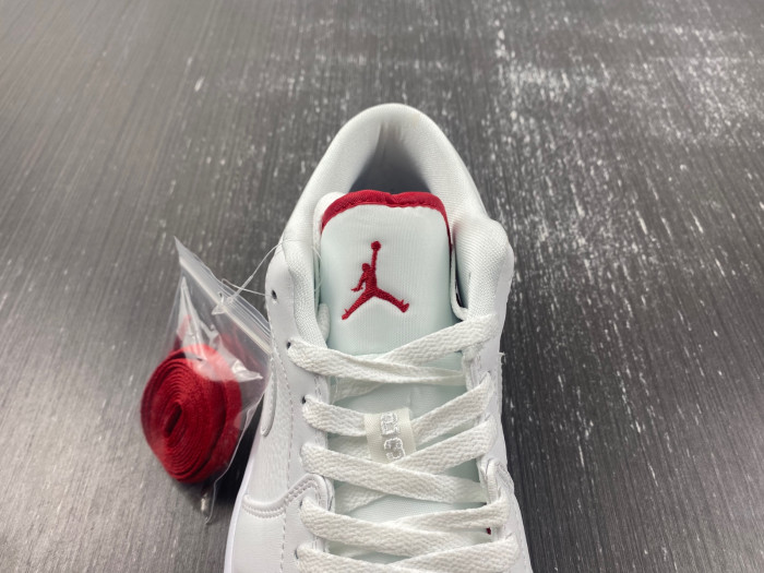 Air Jordan 1 Phat Low