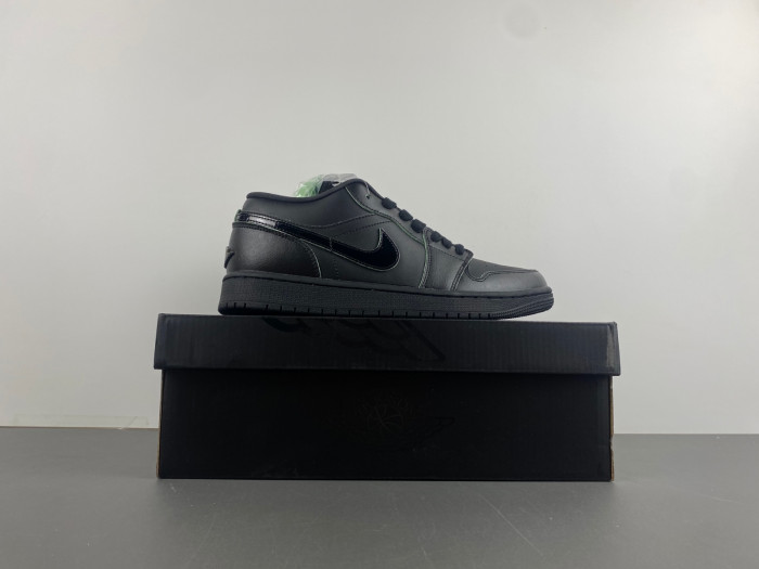 Air Jordan 1 Low SE