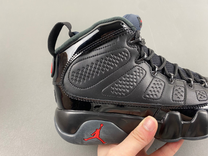 Air Jordan 9 Retro