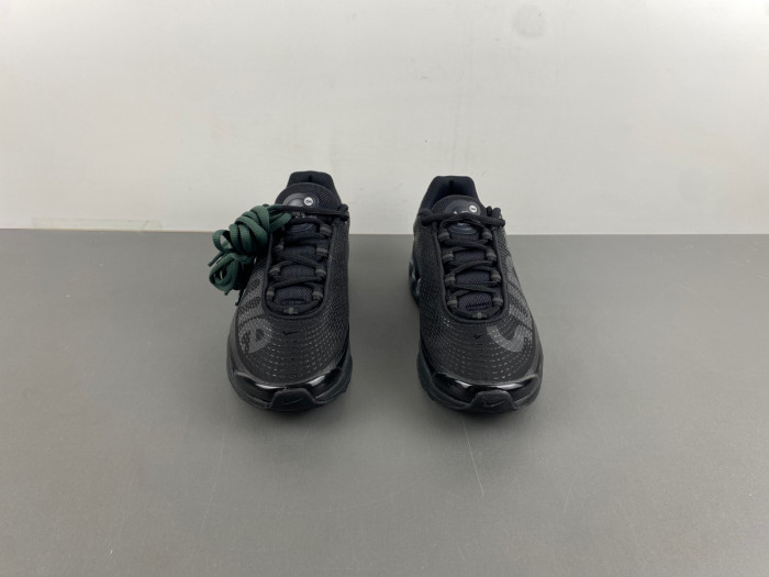 Nike x Supreme Air Max Dn