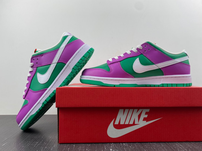 Wmns Dunk Low