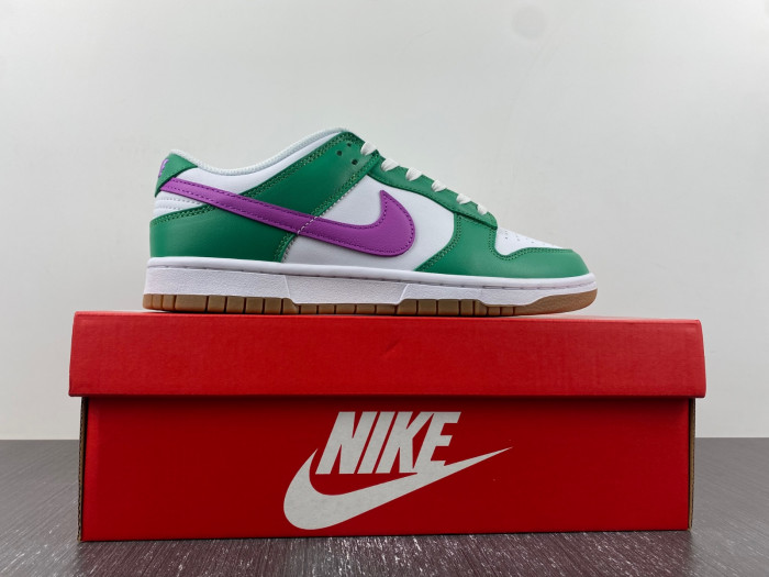 Wmns Dunk Low