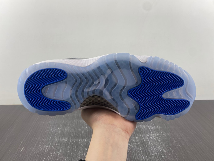 Air Jordan 11 Retro Low