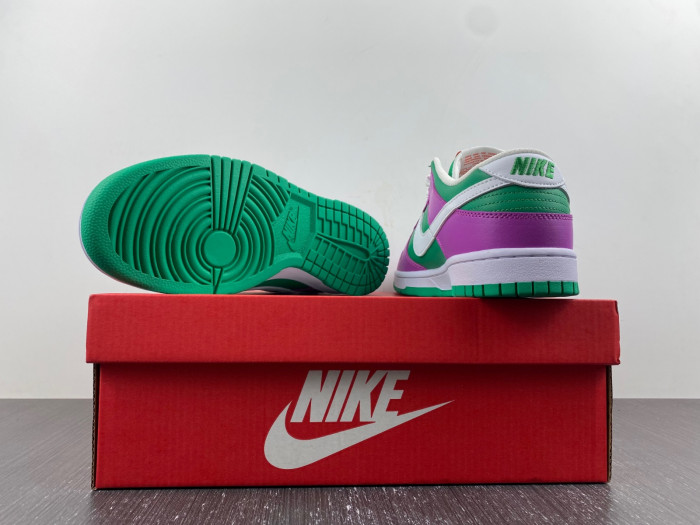 Wmns Dunk Low