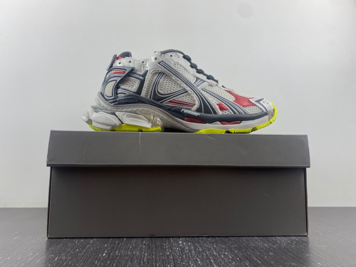 BALCIA RUNNER SNEAKER
