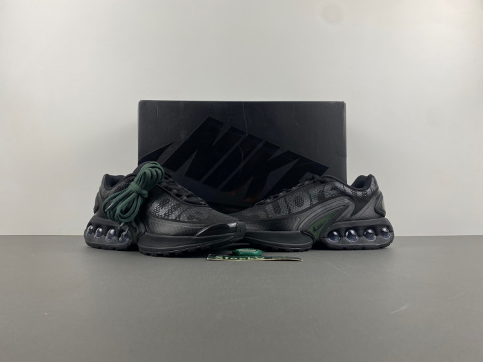 Nike x Supreme Air Max Dn