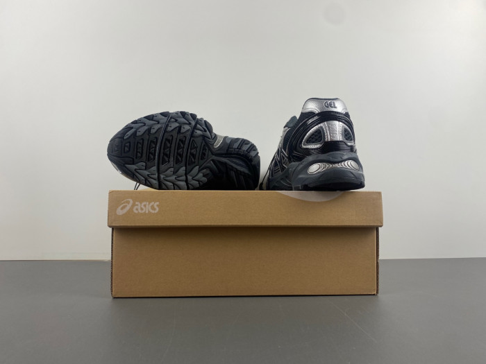 ASICS Gel-Kahana TR V4