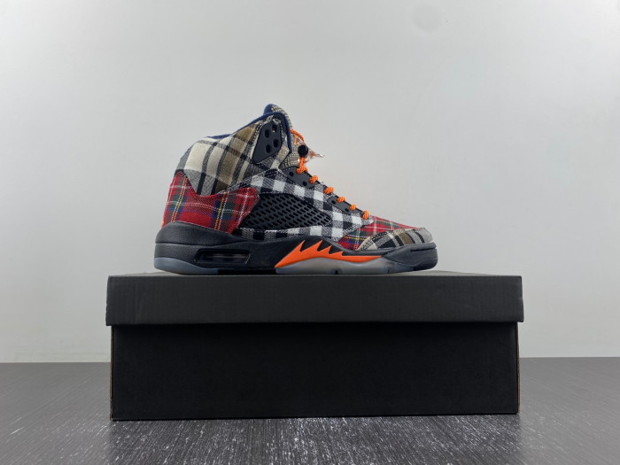 AIR JORDAN 5 RETRO