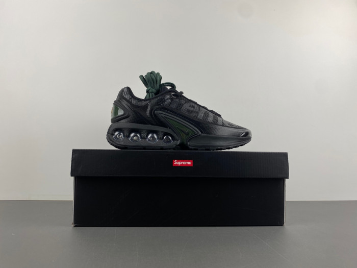 Nike x Supreme Air Max Dn