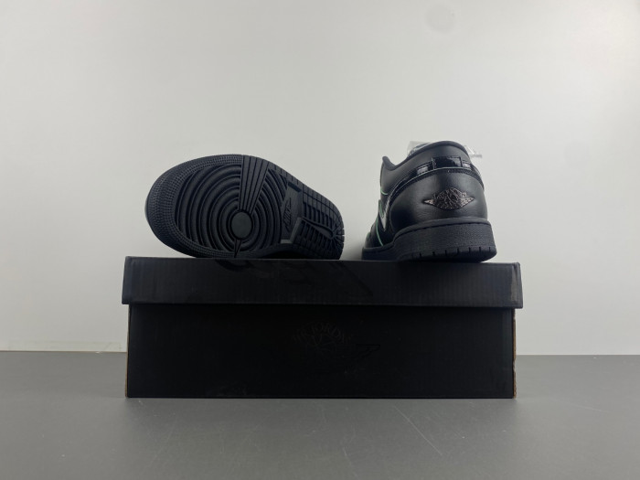 Air Jordan 1 Low SE
