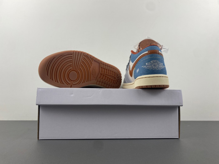 (WMNS) Air Jordan 1 Low