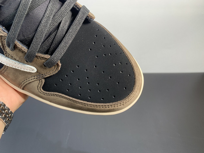 Travis Scott x Air Jordan 1 Low