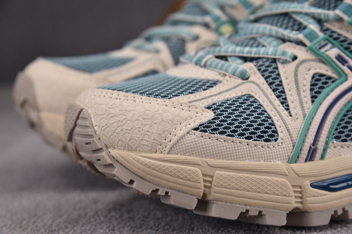 (WMNS) ASICS Gel-Kahana 8 Green/Grey 1012A978-302