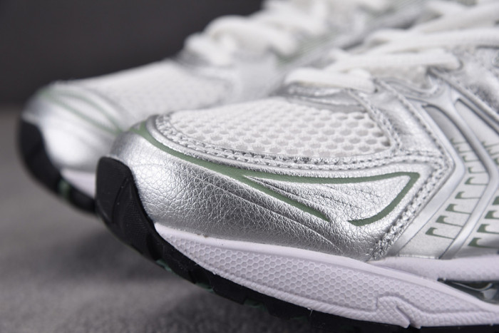 ASICS Gel Kayano 14