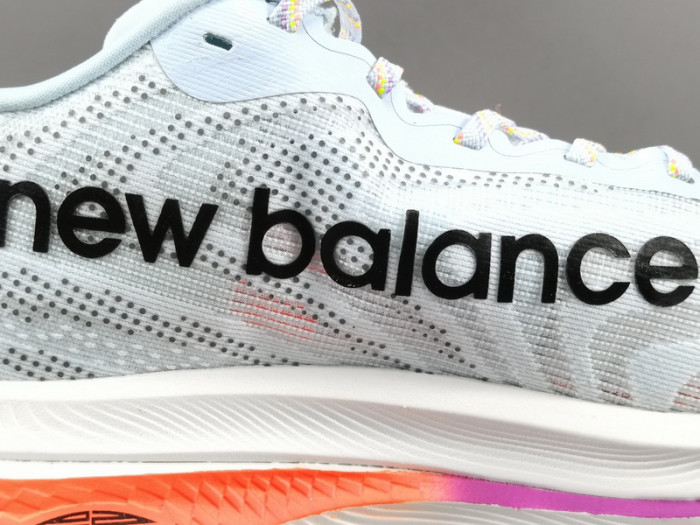 NeW Balance NB Fuel Cell SuperComp Trainer V2 MRCXLG3