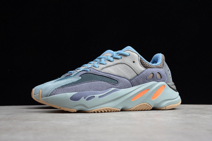 Adidas Yeezy Boost 700