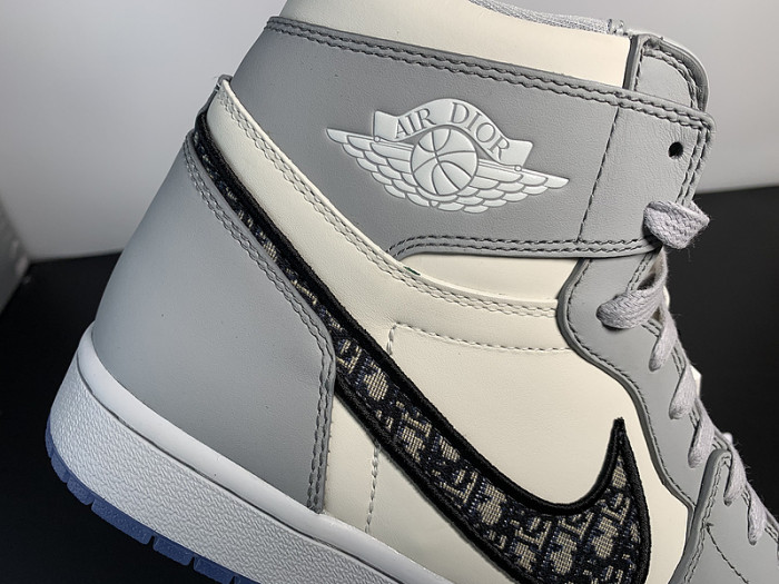 Dior x Air Jordan 1 High - CN8607 002