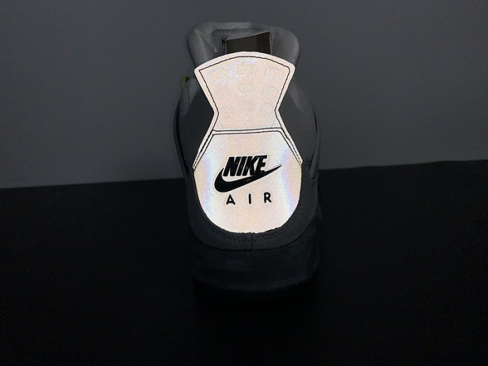 Air Jordan 4 Retro SE