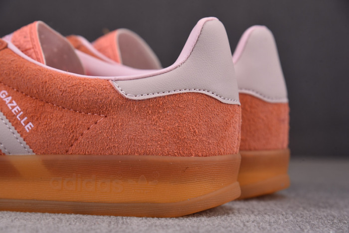 adidas Gazelle Indoor Shoe Punk/Gum IE2946