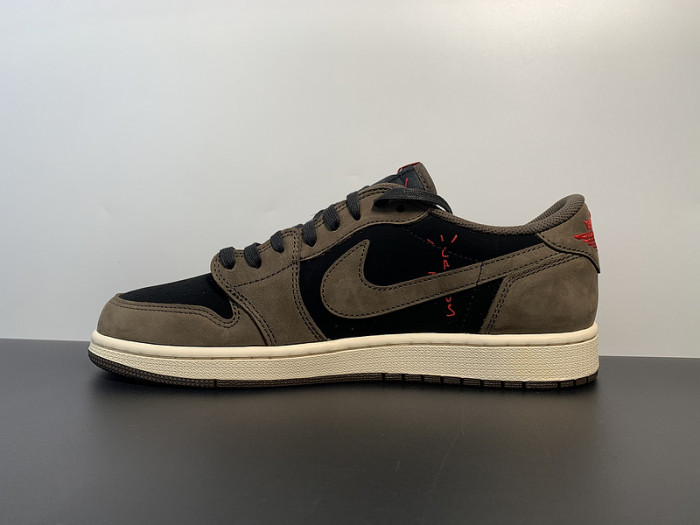 Travis Scott x Air Jordan 1 Low