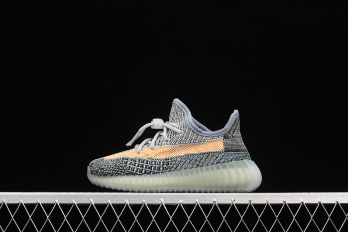 KIDS YEEZY SHOES