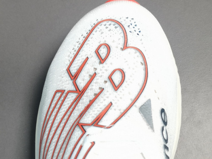 New Balance FuelCell RC Elite v2