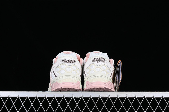 (WMNS) Asics Gel-Kahana 8 Shoes White/Pink 1012A978-102