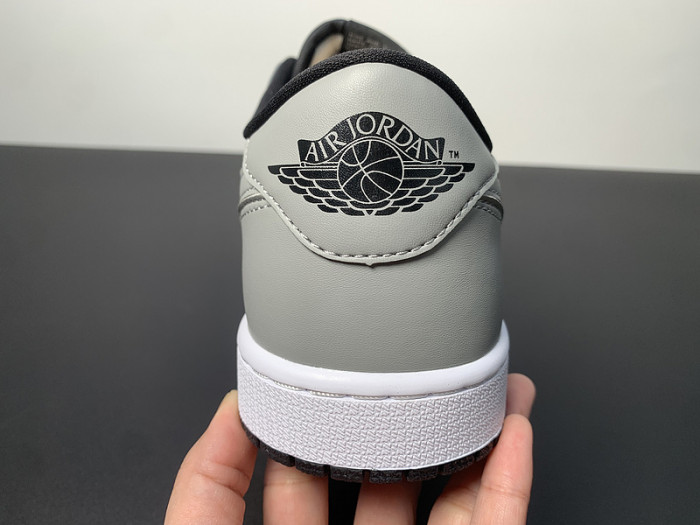 Air Jordan 1 Retro Low OG